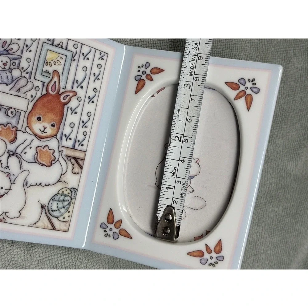 Vintage 1993 Roman Inc Ceramic Folding Picture Frame Bunny‎ Panda Nursery Pink